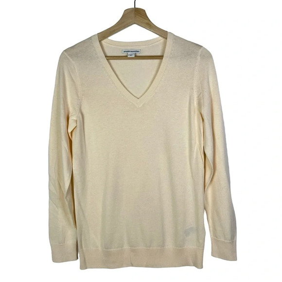 Amazon Essentials Ecru Cream V-Neck Classic Fit Sweater S - Picture 2 of 5